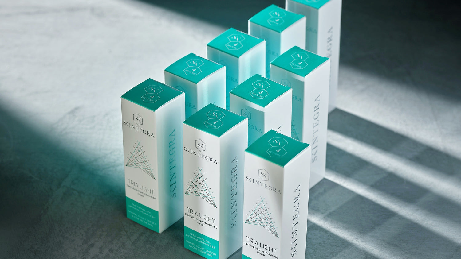 Skintegra Tria Light krema za lice s niacinamidom